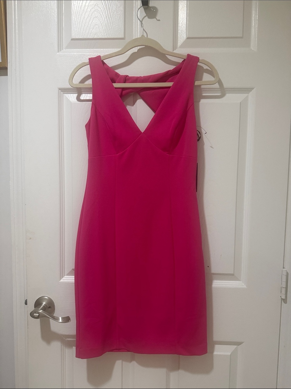 Vince Camuto Hot Pink V-Neck Sleeveless Sheath Dress